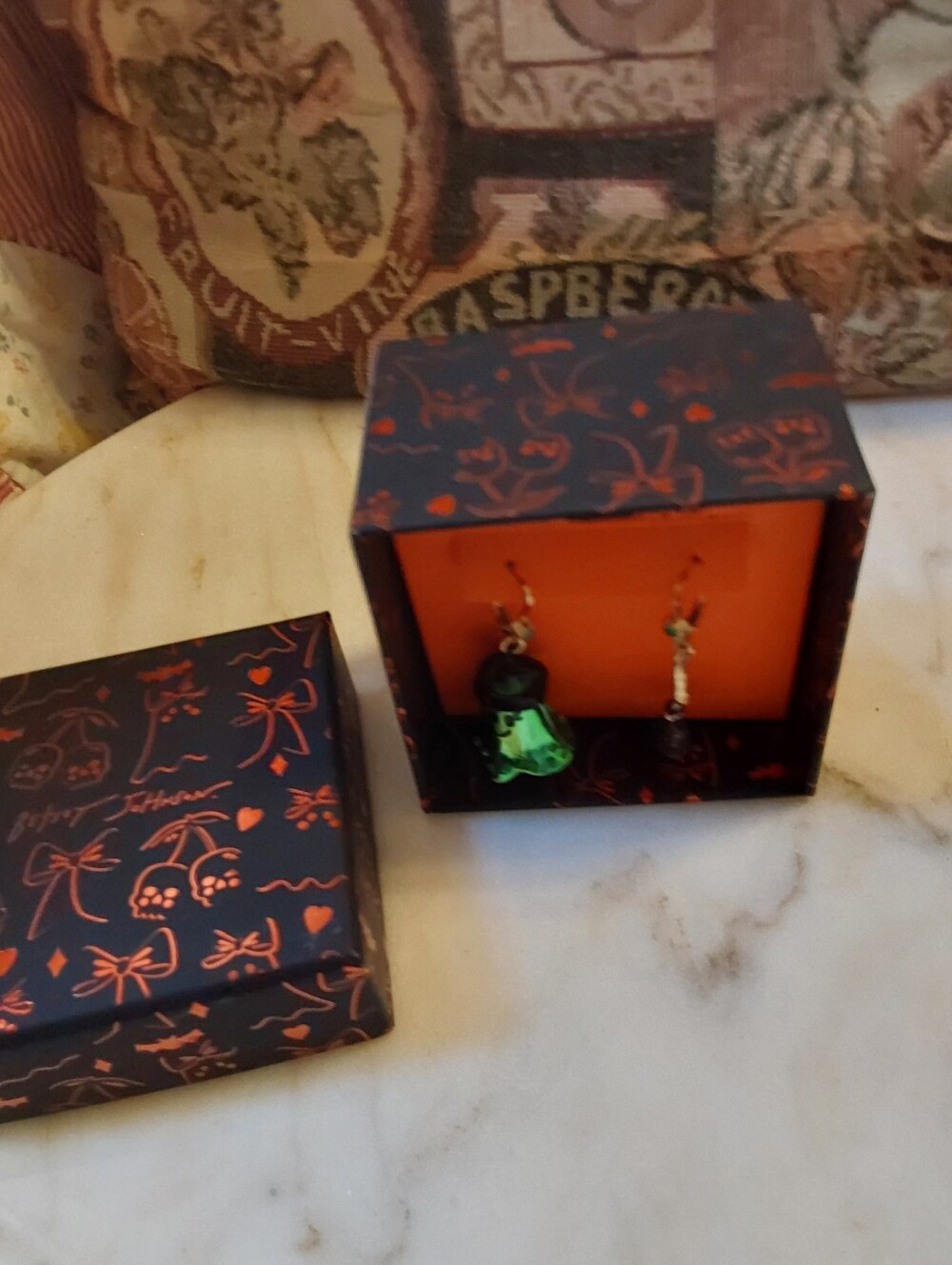 NWT Betsey Johnson Halloween Dangle Earrings, Witch Hat, Broom - Picture 5 of 6